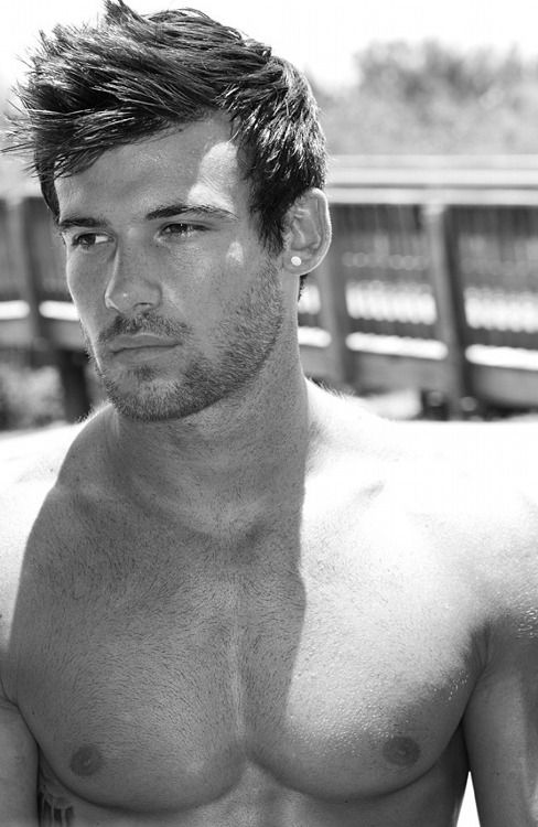 biggs williams recommends Nude paris hilton pictures abby pacheco add nude male tumblr photo