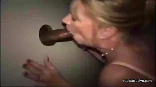 cahyo tri add Girlfriend revenge threesome photo