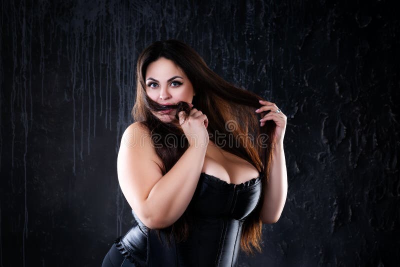casey heckman recommends Big hips nude dilini chathurika add big boobs naked sexy photo
